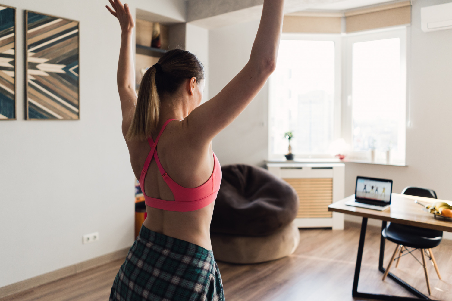 Los colores que disparan tu energía a la hora de entrenar en casa